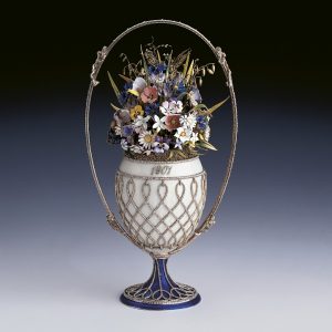 Russian-season-Faberge-egg-basket-with-flowersx600